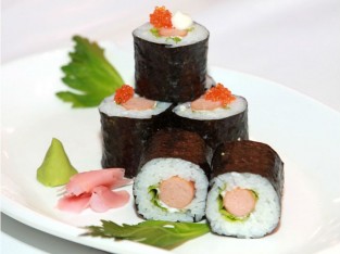 Sushi xúc xích