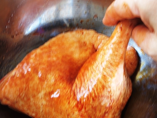 Tai heo ngâm chua ngọt giòn dai lạ miệng