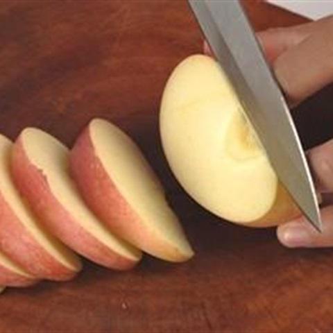 Cách làm táo áp chảo kem trà xanh