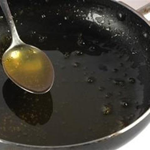 Cách làm táo áp chảo kem trà xanh