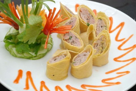 Tàu hũ ky cuộn thịt