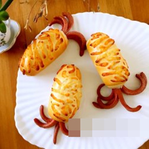 Tê tê đầu lưỡi món gỏi dưa chuột thịt heo