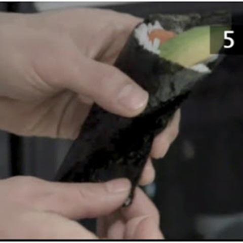 Cách làm temaki cá hồi