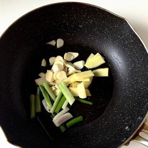 Cách làm tép rang gừng tỏi