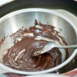 Cách làm thạch chocolate nhiều tầng