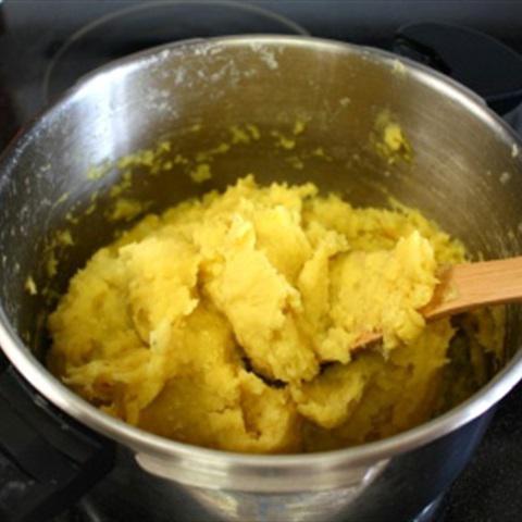 Cách làm thạch đậu xanh dâu tây