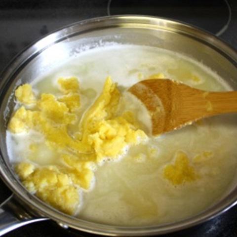 Cách làm thạch đậu xanh dâu tây