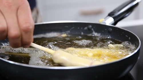 Thạch đông mật ong mận trà xanh thơm mát cho mùa hè