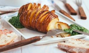 Thạch đông rượu Rum cùng hoa quả tươi ngọt ngào