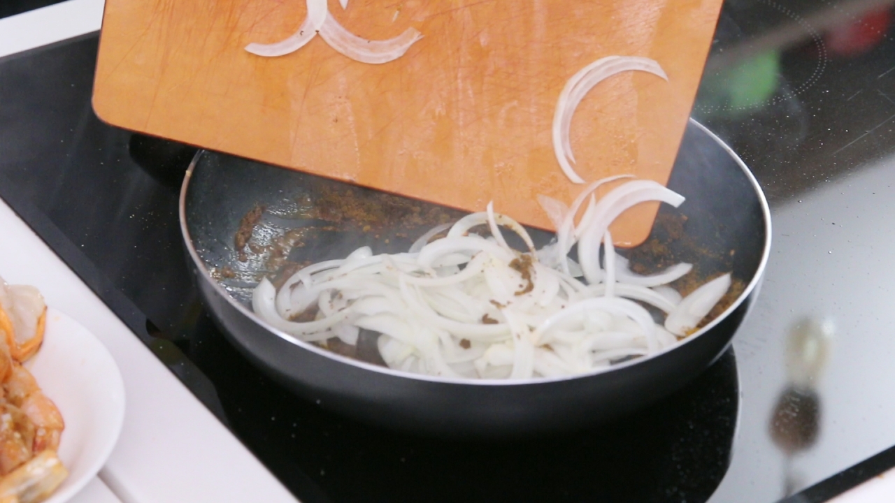 Thạch hồng trà cốt dừa thơm ngon khó cưỡng