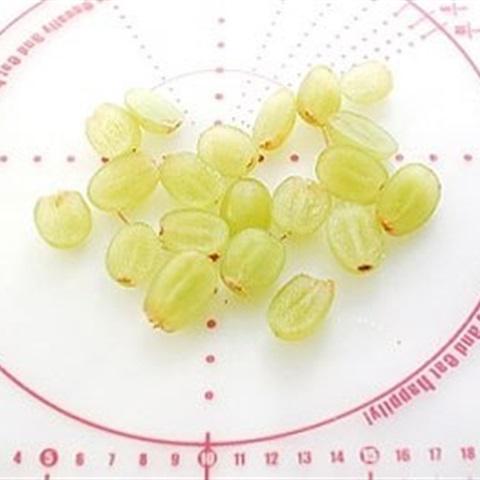 Cách làm thạch nho rượu vang trong suốt