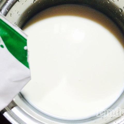 Cách làm thạch trà sữa thái