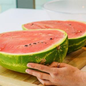 Cách làm thạch trái dưa hấu