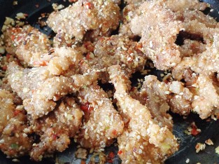 Thăn heo chiên giòn dễ làm, bắt cơm