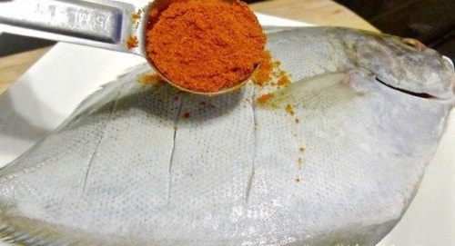 Thăn heo sốt chua ngọt đơn giản mà lạ miệng tốn cơm