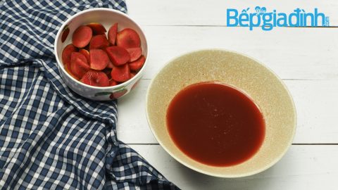 THĂN LỢN BỎ LÒ ƯỚP LÁ HƯƠNG THẢO VÀ TỎI