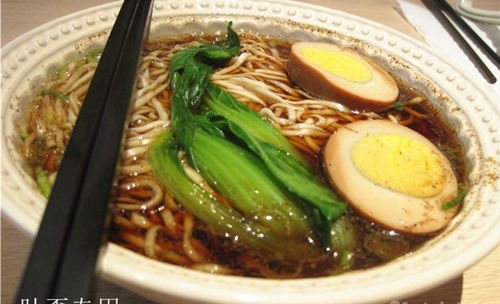 Thanh mát ngày hè với sinh tố xoài kiểu Úc