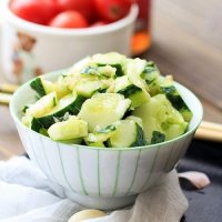 Thanh mát salad dưa chuột