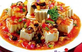 Thanh ngon món đậu phụ xốt rau củ