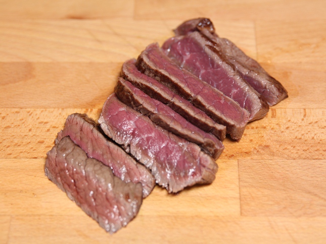 Thanh nhiệt giải khát một cách nhanh chóng bằng chè bột báng dưa hấu