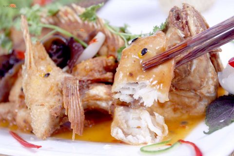 Thành viên vào Bếp: Cá Diêu hồng sốt chanh dây