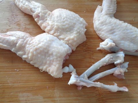 Thành viên vào Bếp: Cánh gà nhồi thịt sốt nước mắm