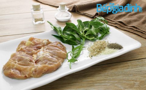 Thành viên vào bếp: Chà bông gà thơm ngon cho bé