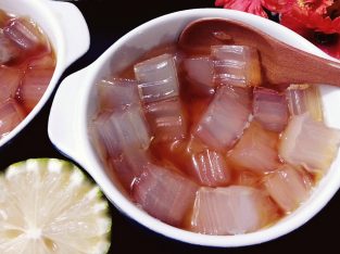 Thành viên vào Bếp: Thạch rong biển mát lạnh