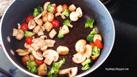 Thành viên vào Bếp: Tôm nướng muối ớt lai rai ngày mưa