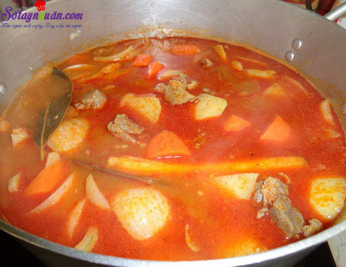 Thật ngon và dễ nấu cà ri bò kiểu Nhật