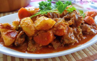 Thật ngon và dễ nấu cà ri bò kiểu Nhật
