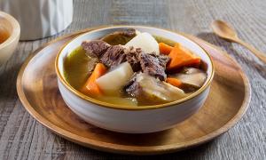 Thay đổi khẩu vị với món gà Adobo thơm ngon mang đậm hương vị Philippine