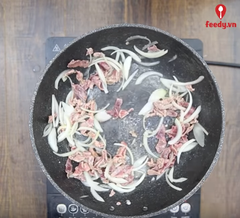 Thịt ba chỉ cuộn gà nướng mật ong thơm ngon ngây ngất