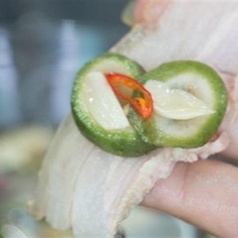 Cách làm thịt ba chỉ cuộn sấu