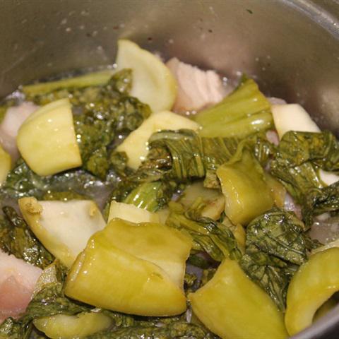 Cách làm thịt ba chỉ kho dưa cải