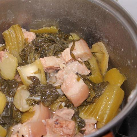 Cách làm thịt ba chỉ kho dưa cải