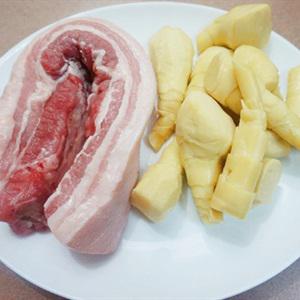 Cách làm thịt ba chỉ kho măng chua