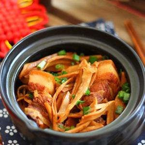 Cách làm thịt ba chỉ kho măng