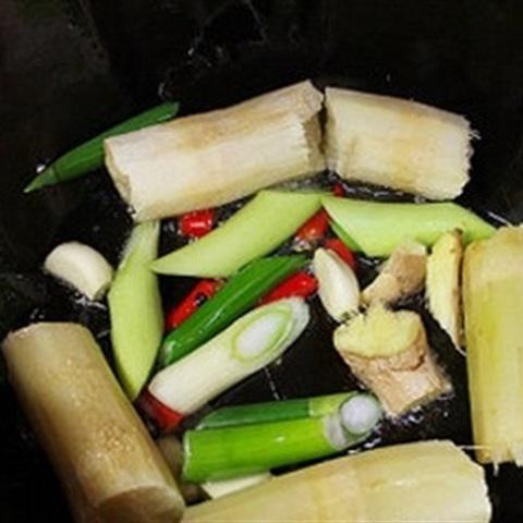 Cách làm thịt ba chỉ kho mía
