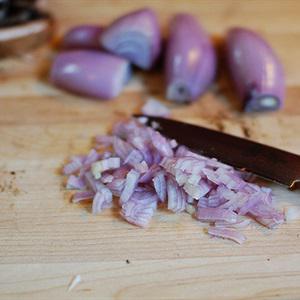 Cách làm thịt ba chỉ kho nấm