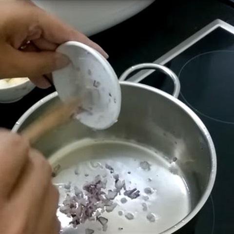 Cách làm thịt ba chỉ kho trứng cút