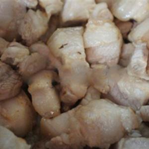 Cách làm thịt ba chỉ om sấu