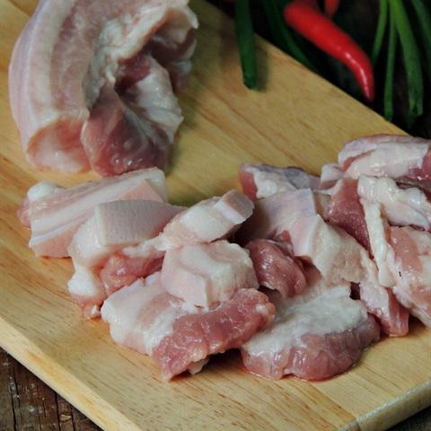 Cách làm thịt ba chỉ rang cháy cạnh