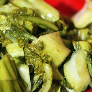 Cách làm thịt ba chỉ xào dưa chua