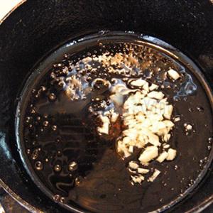 Cách làm thịt ba chỉ xào kim chi