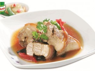 Thịt ba rọi kho xí muội