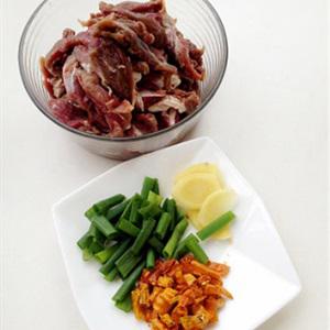 Cách làm thịt bò cay tẩm mè