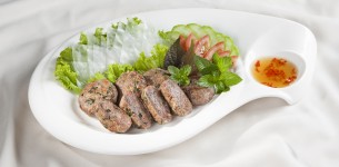 Thịt bò chiên mắm bò hóc