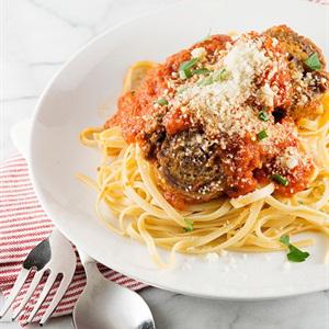 Cách làm thịt bò cuộn kiểu Ý