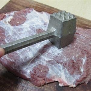 Cách làm thịt bò cuộn phô mai chiên